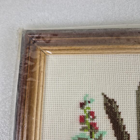 Vintage Framed Needlepoint Sunflowers & Wildflowers Handmade Embroidery Sealed - Picture 7 of 9